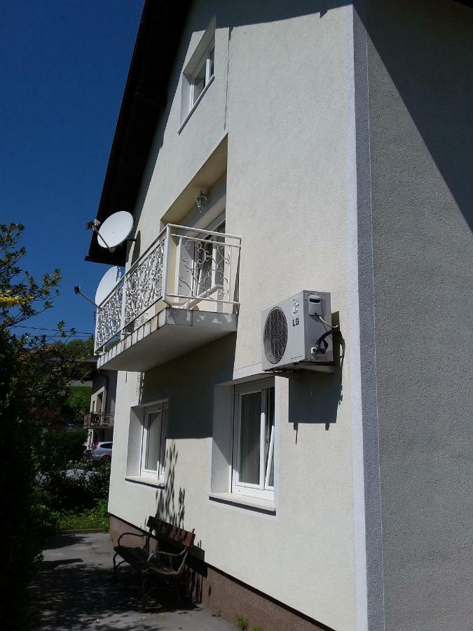 Vila Bbq Lublaň Exteriér fotografie